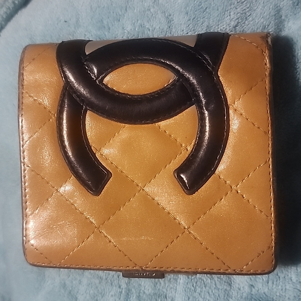 Rare Kisslock Cambon